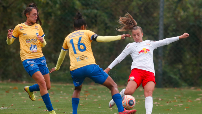 Seleção feminina da Copa Paulista perdeu por 1 a 3 no primeiro jogo das semifinais